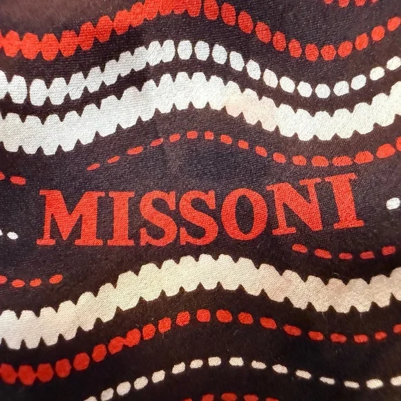 Missoni 100% Silk Scarf 🇮🇹 – Iconic Wavy Stripe Print – Made in Italy - Picture 10 of 13